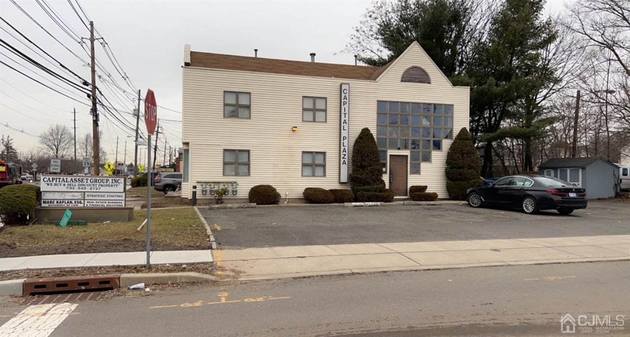 1086 Livingston Avenue - Photo 1