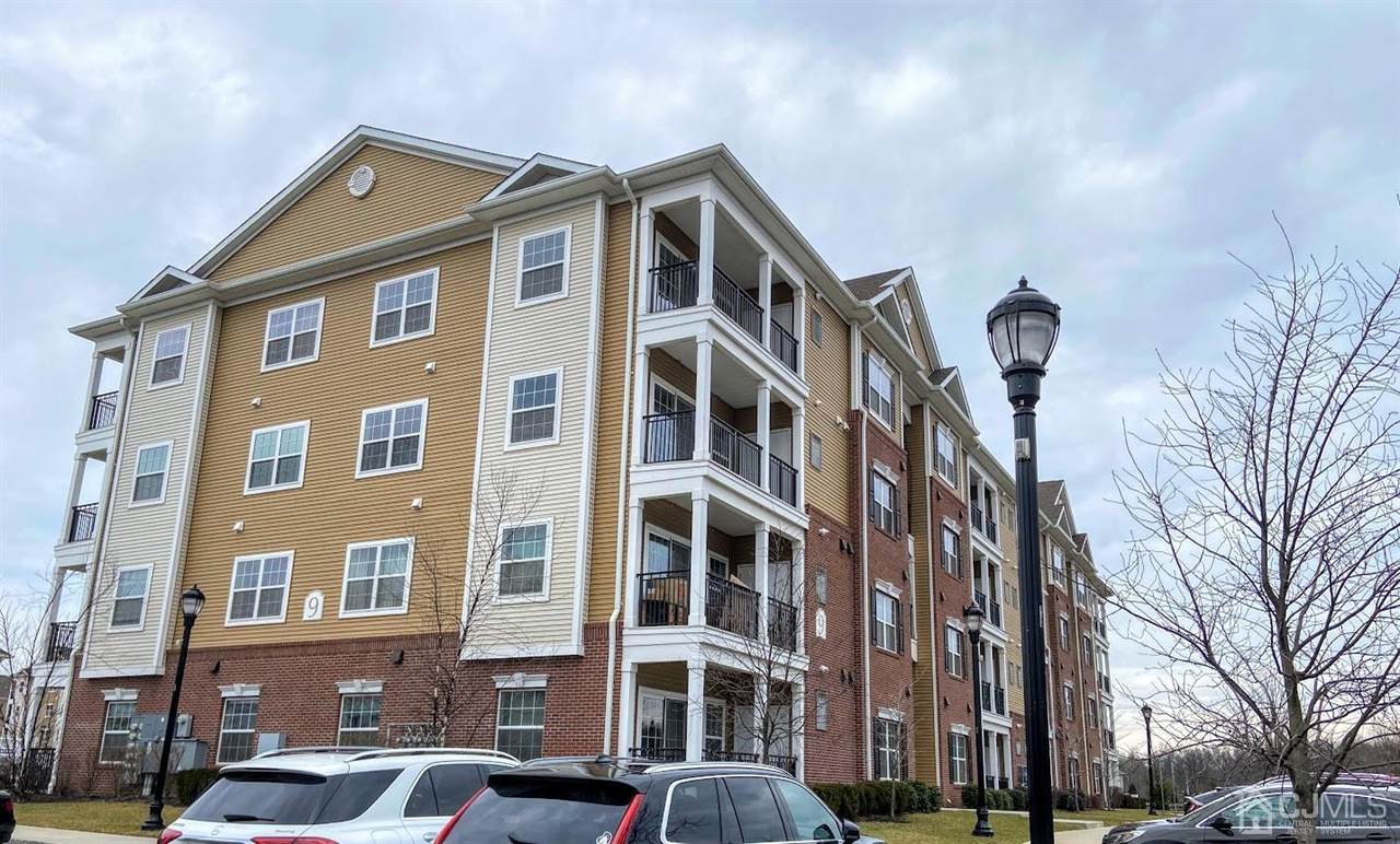 938 Campbell Street - Photo 1