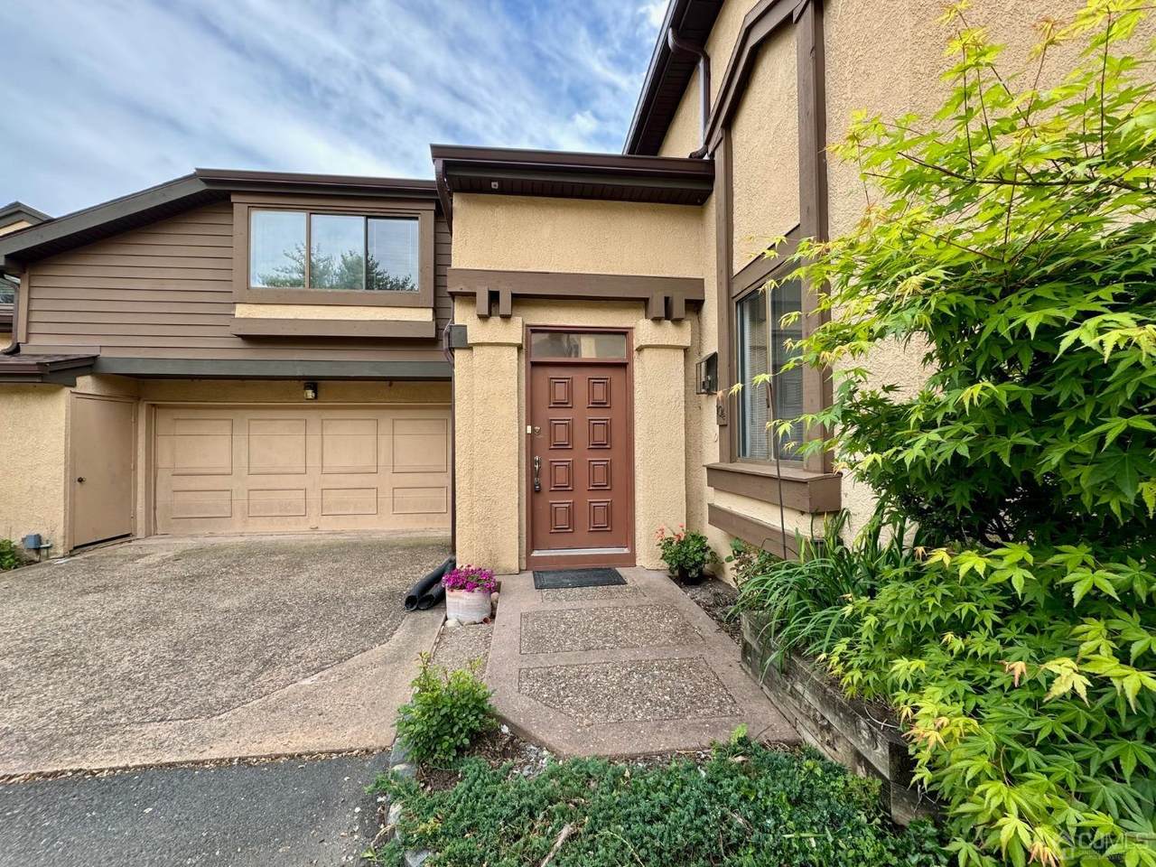 104 Sayre Drive - Photo 1