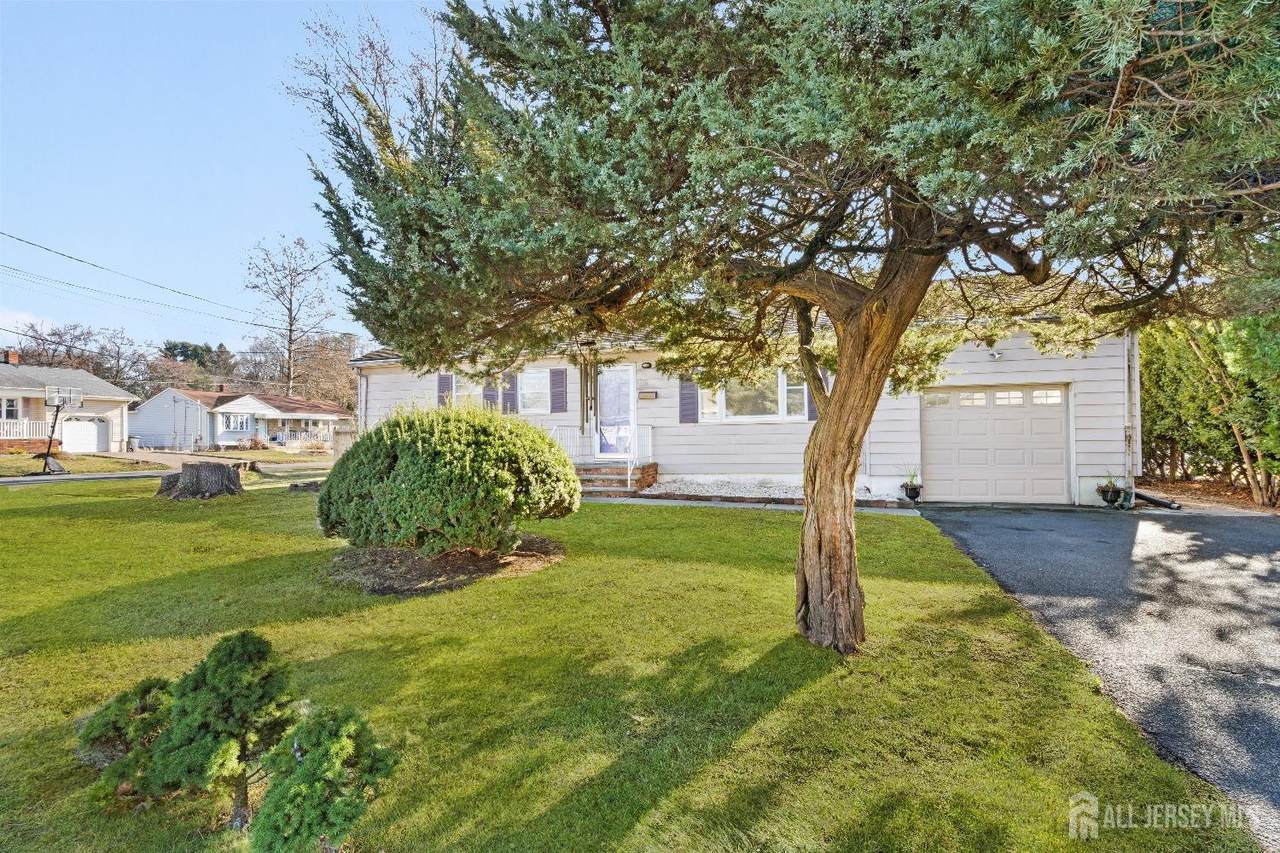 110 Fairview Avenue - Photo 1