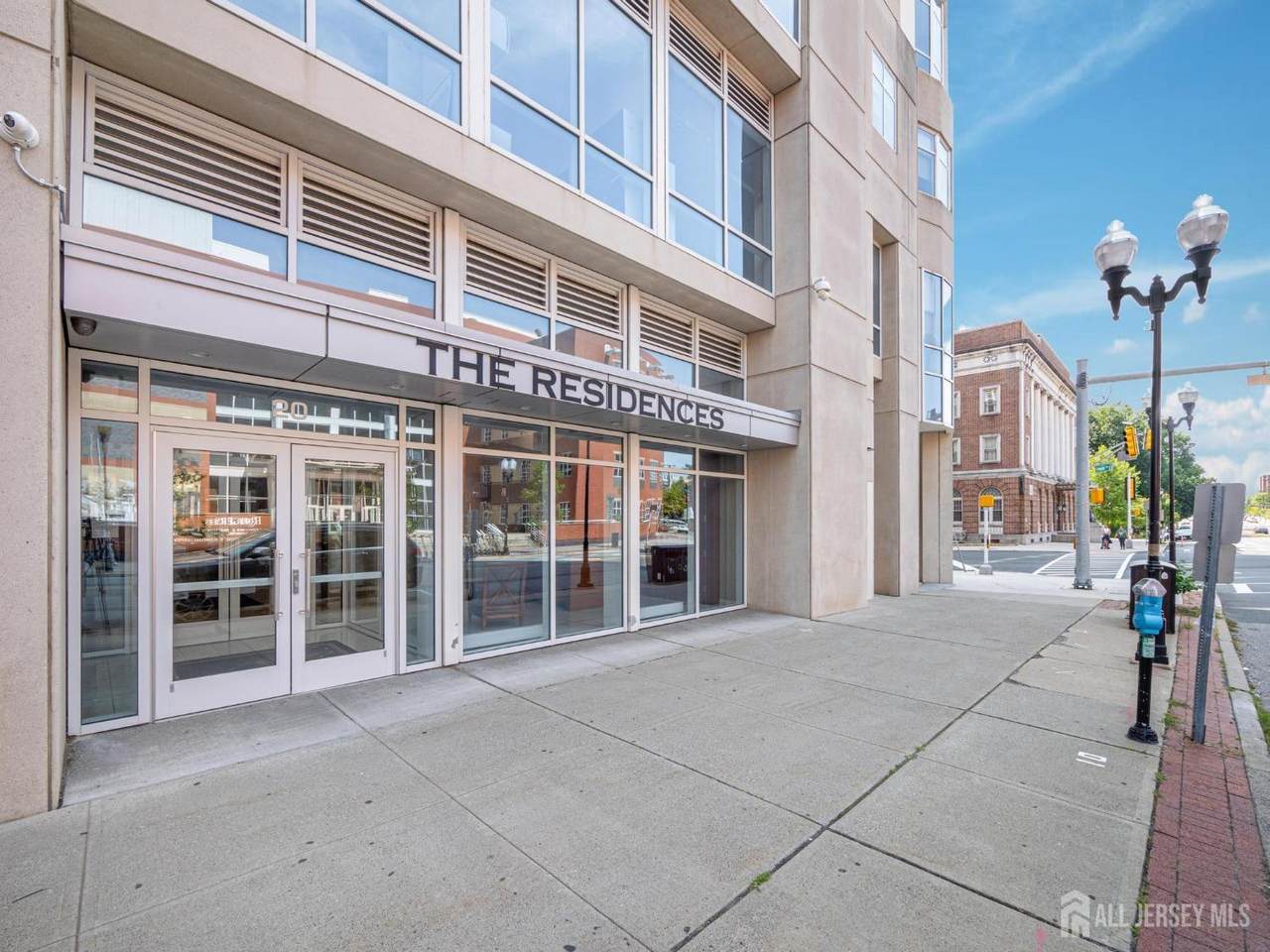 20 Livingston Avenue - Photo 1