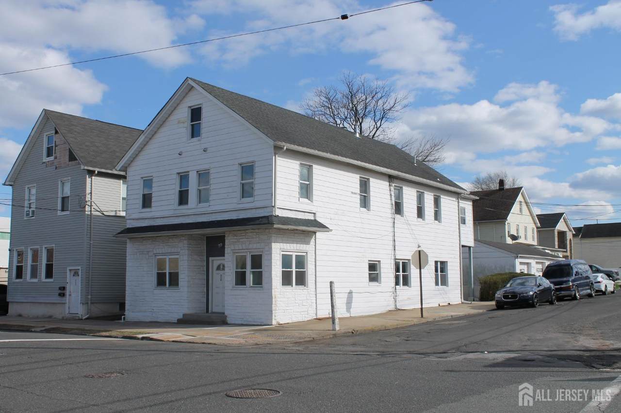 519 Roosevelt Avenue - Photo 1