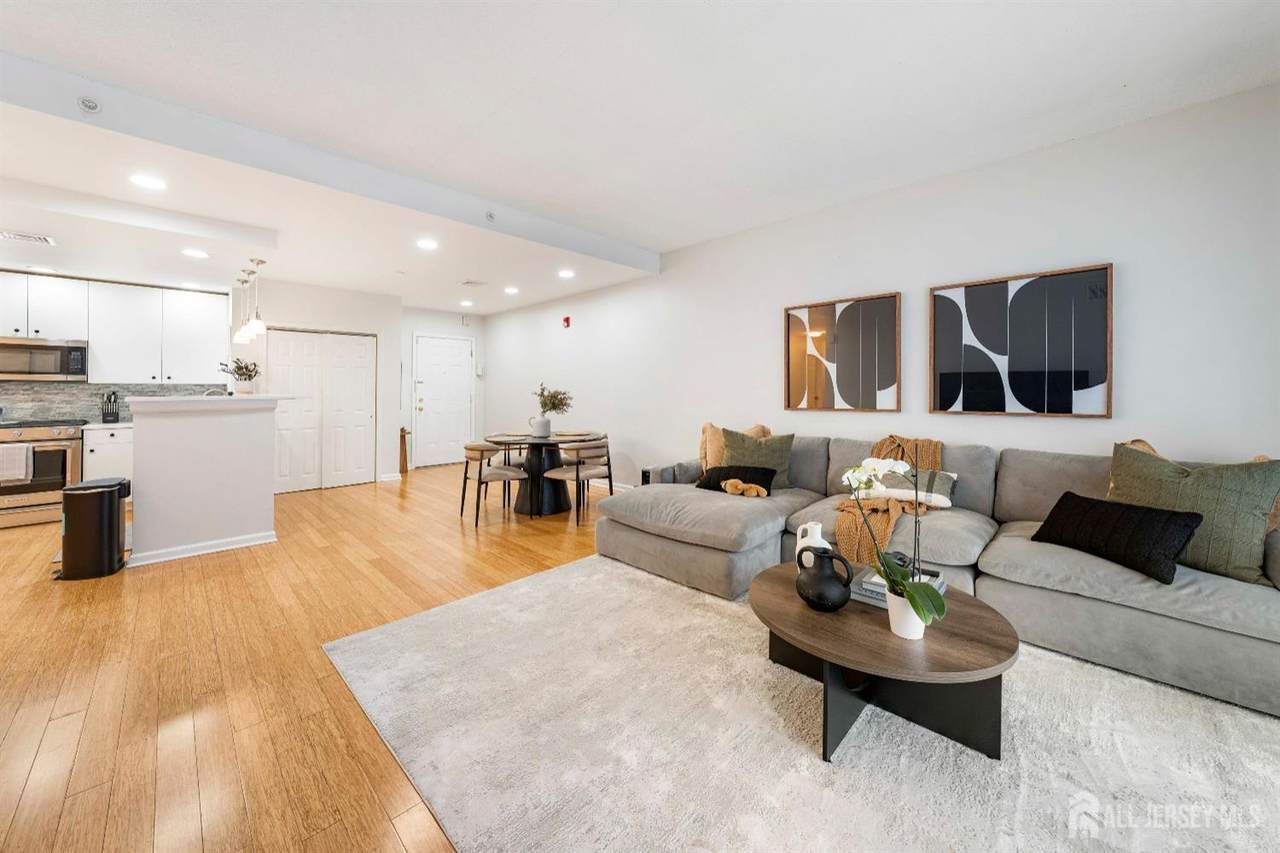 358 Rector Street - Photo 1