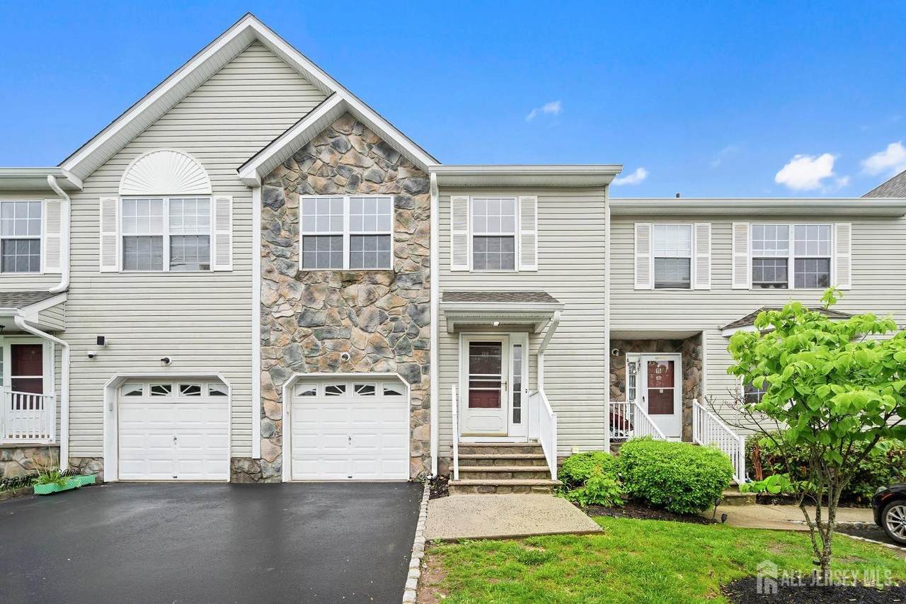 16 Ashley Court - Photo 1
