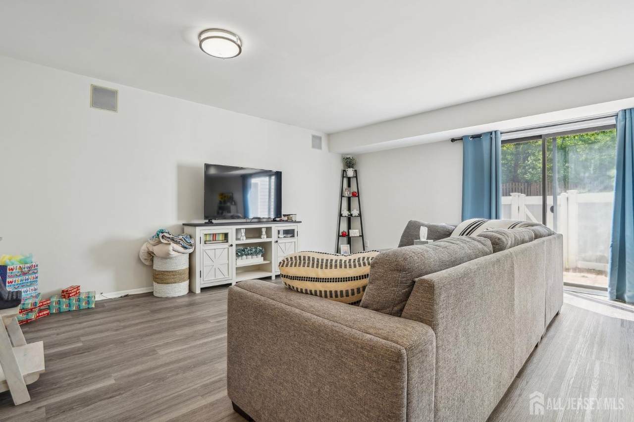 165 Essex Avenue - Photo 1