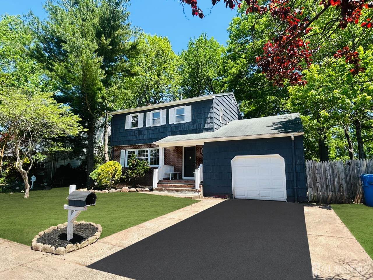 94 Kline Boulevard - Photo 1