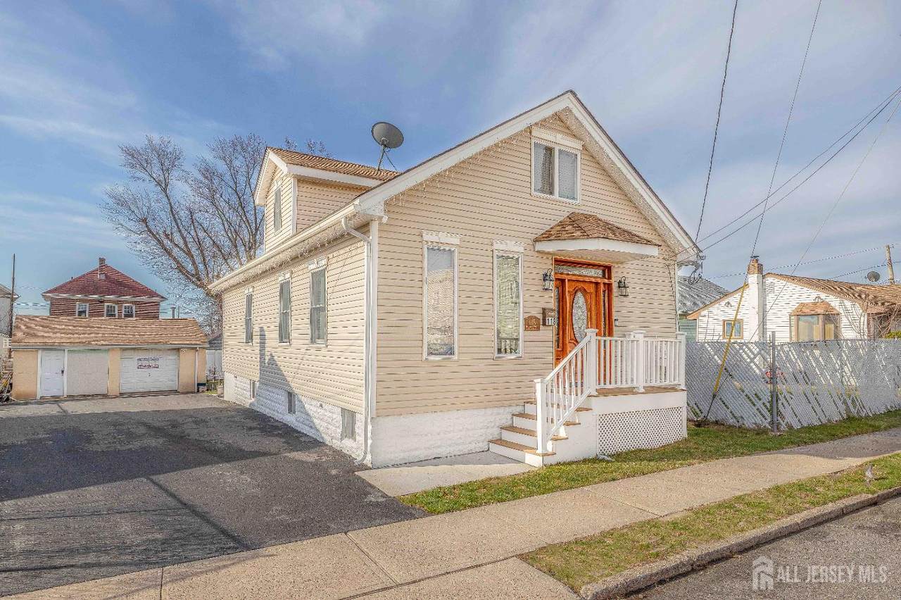 118 Holly Street - Photo 1