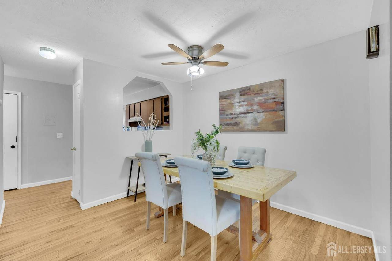 323 Gill Lane - Photo 1