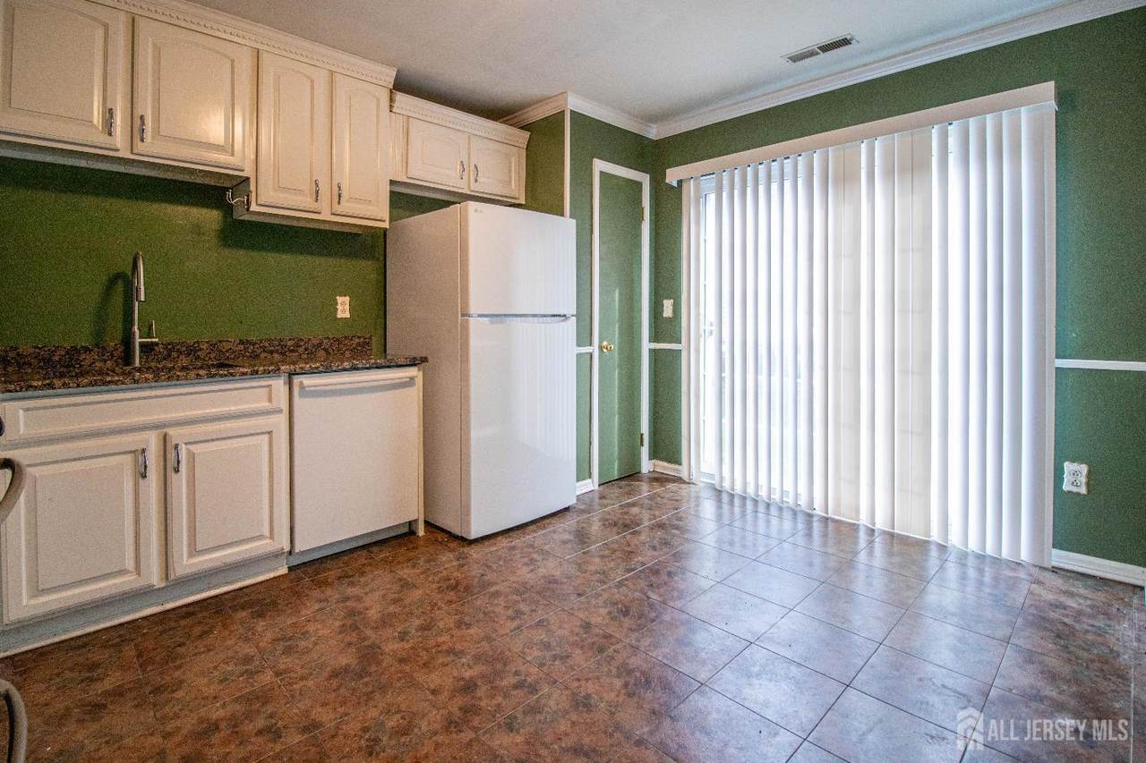 8 Starlight Court - Photo 1