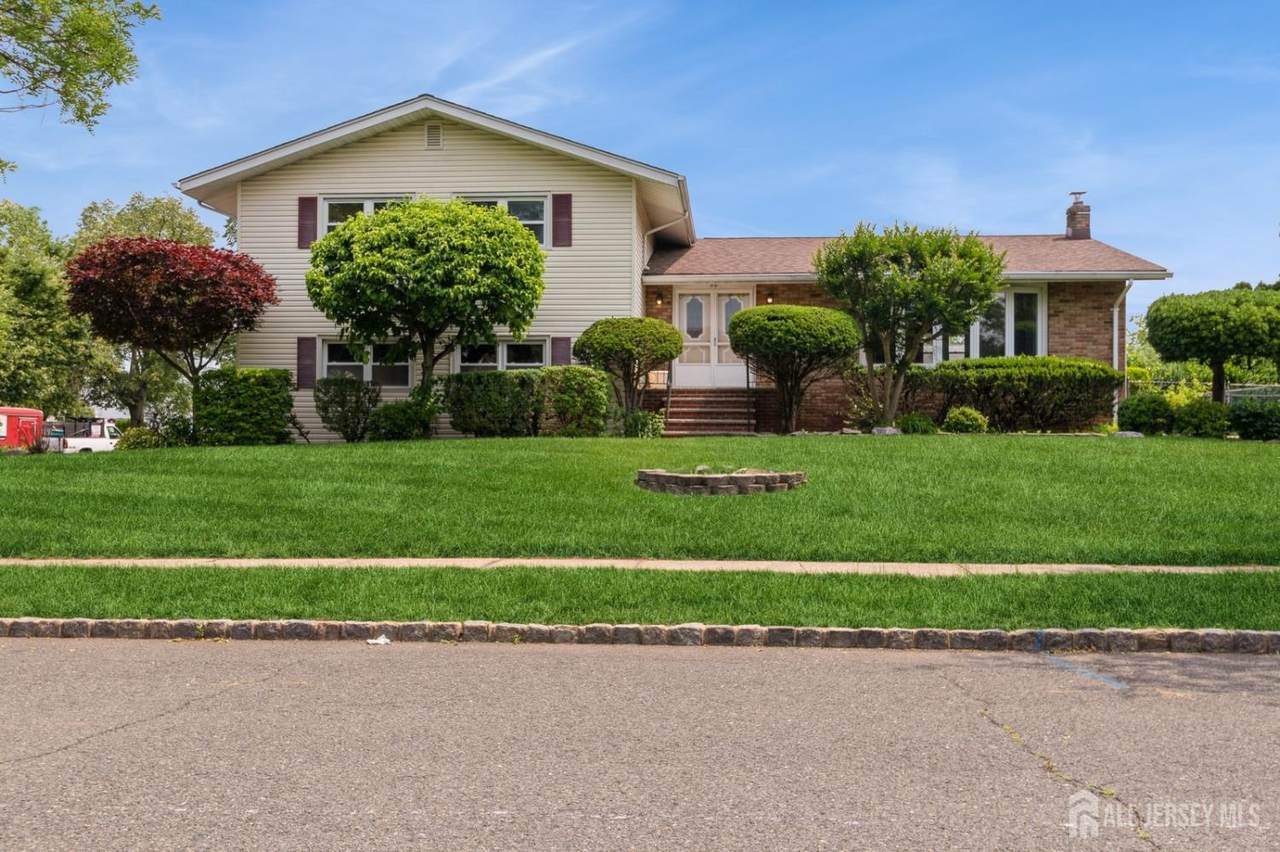 58 Devon Drive - Photo 1