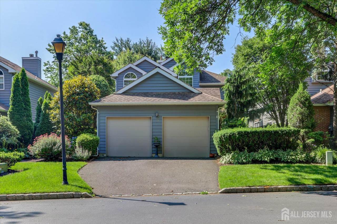 97 Fairway Boulevard - Photo 1