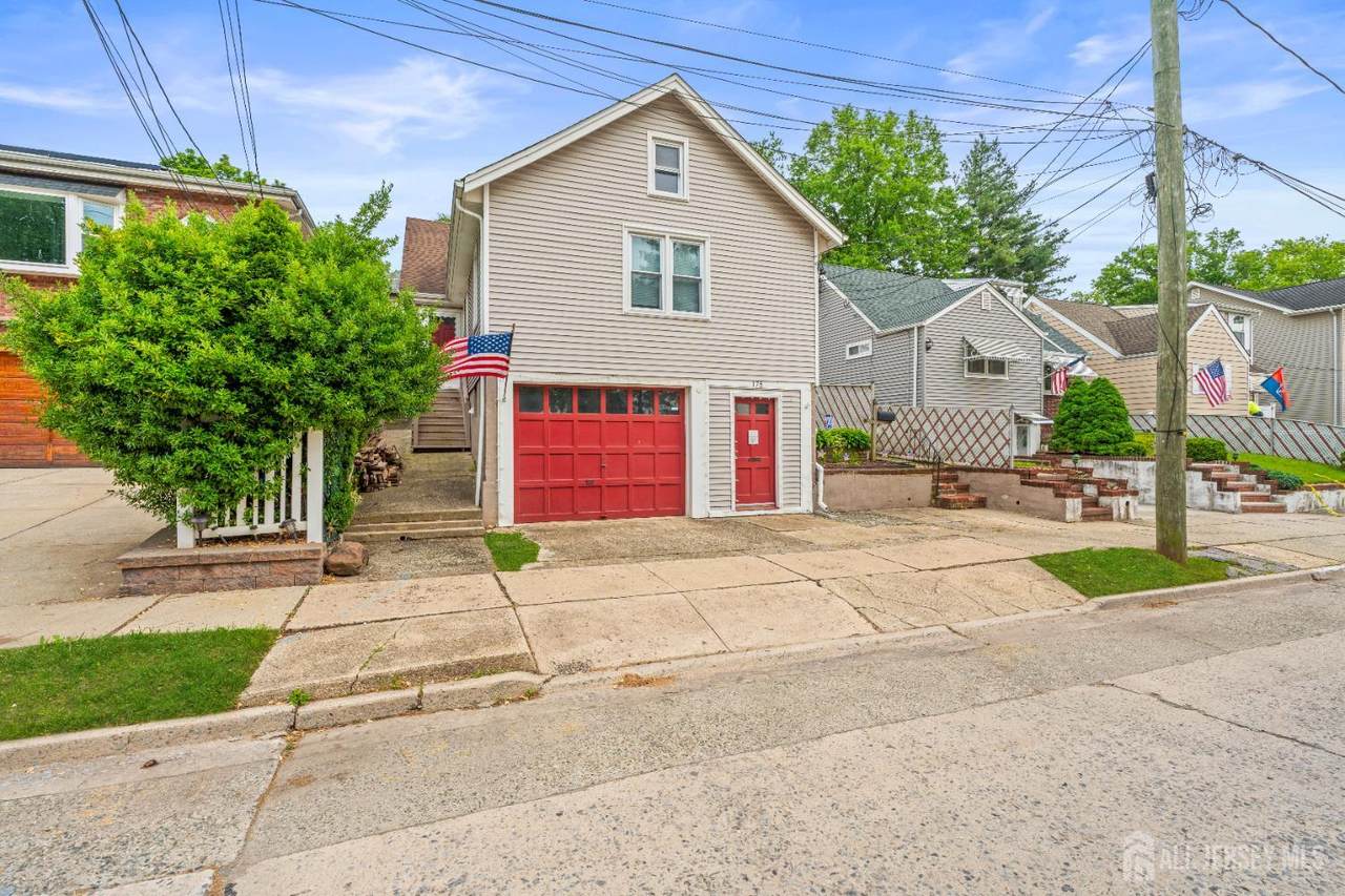 175 Shore Avenue - Photo 1