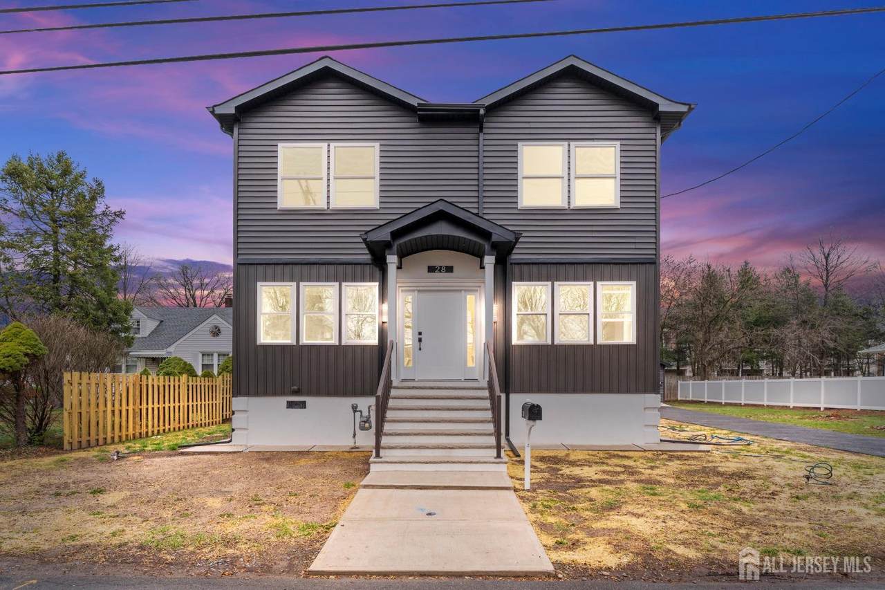 28 Plymouth Place - Photo 1