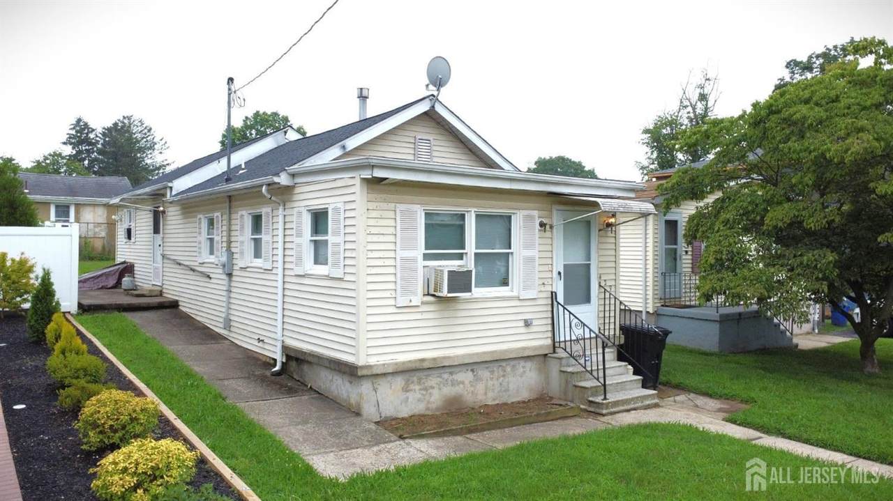 429 Wilfred Avenue - Photo 1