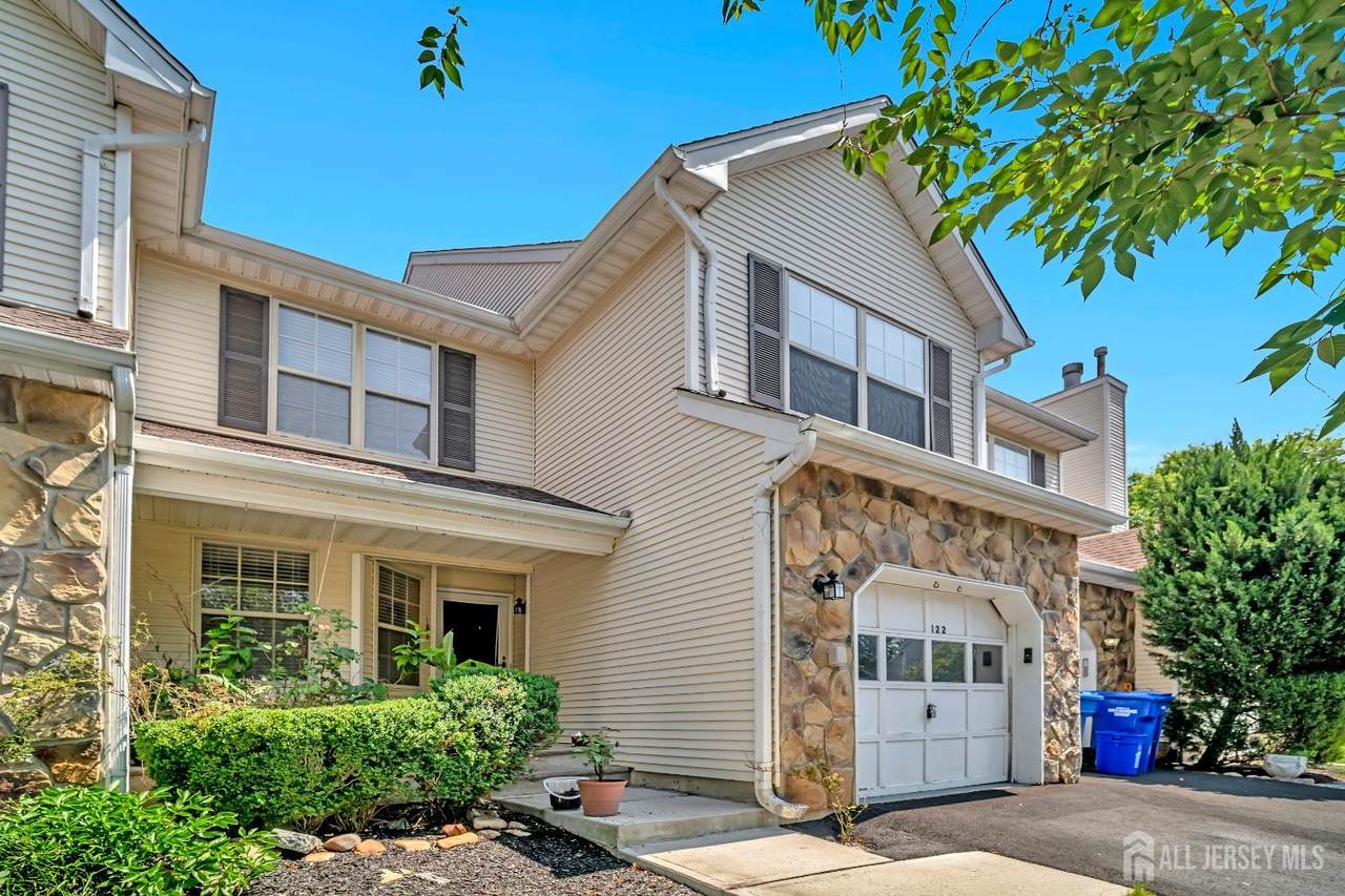 122 Salem Road - Photo 1