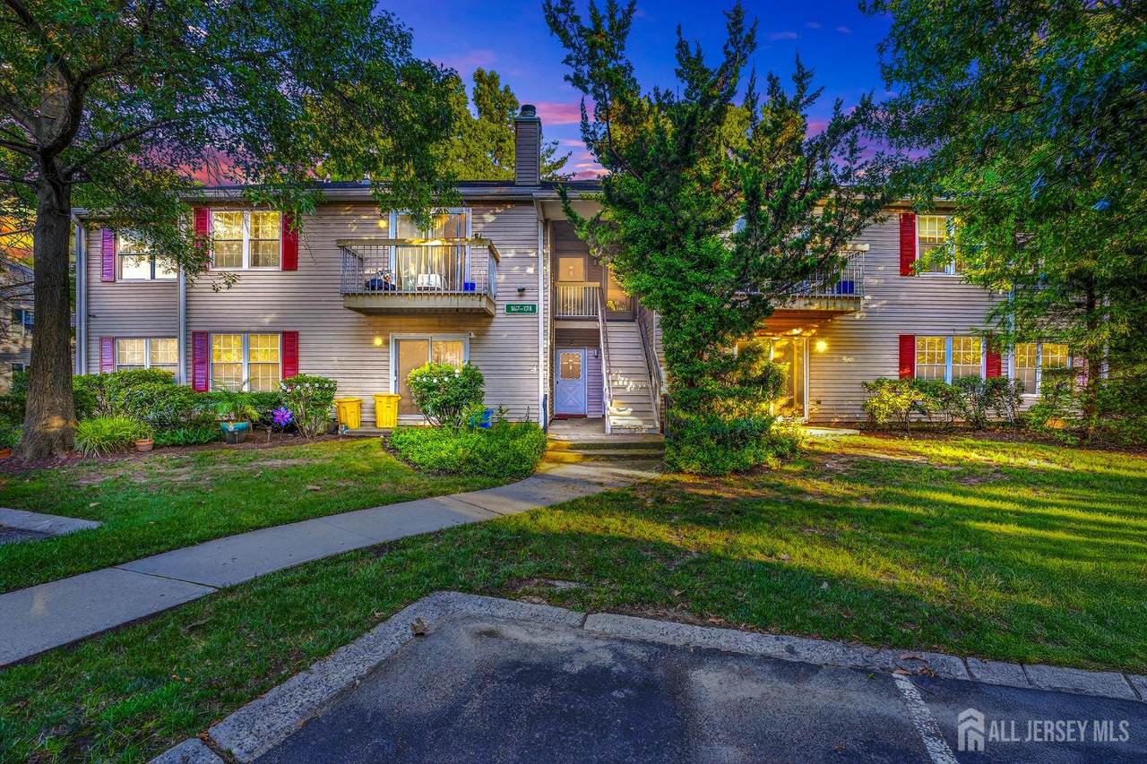 167 Applegate Lane - Photo 1