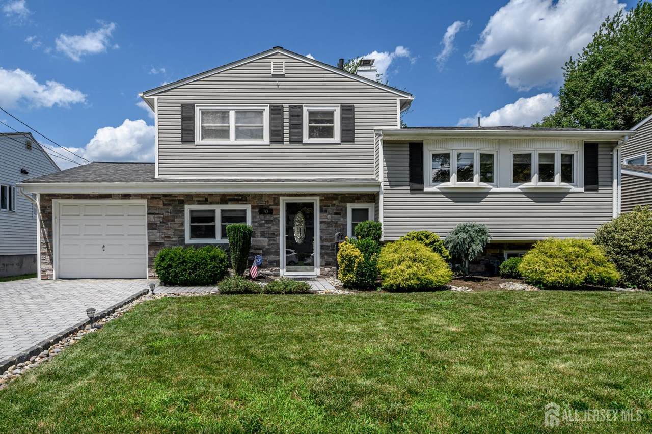 70 Overbrook Drive - Photo 1