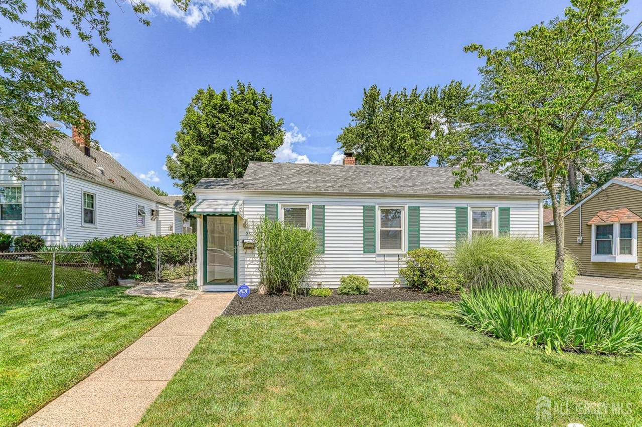 39 Madison Street - Photo 1