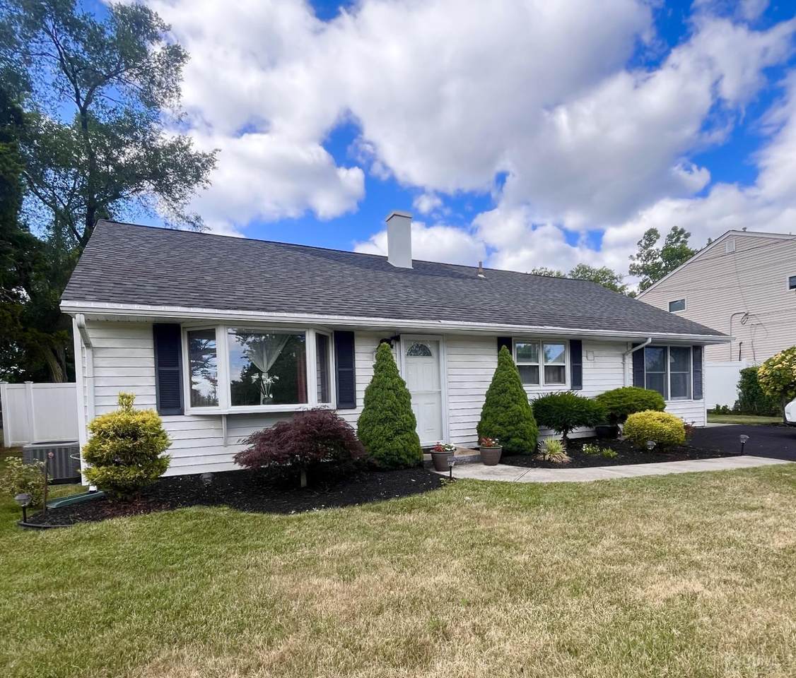 40 Haines Avenue - Photo 1