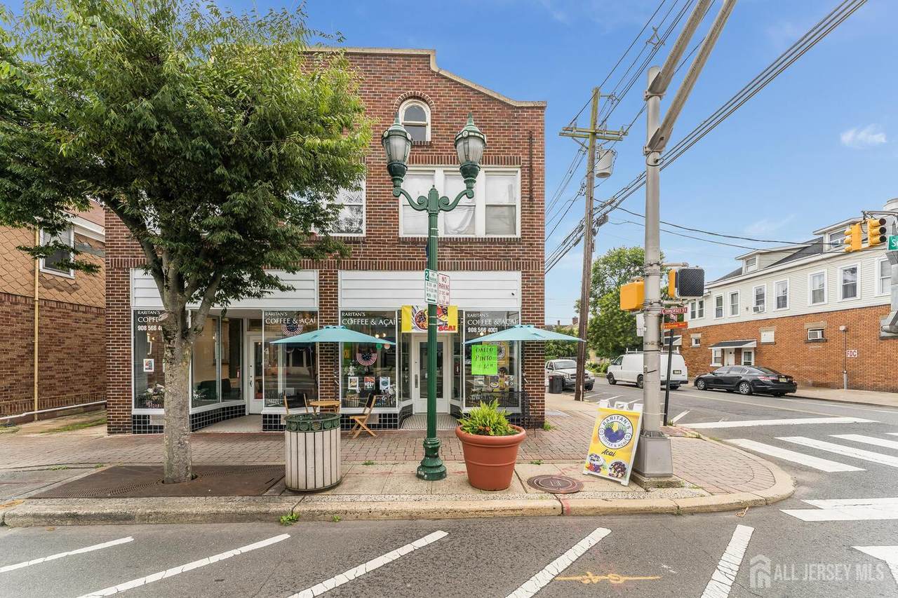 2 Somerset Street - Photo 1