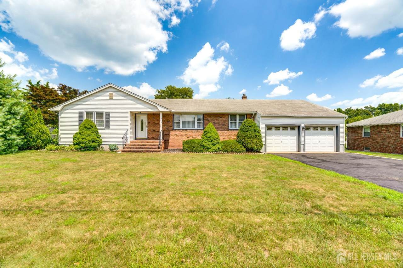 1365 Sioux Road - Photo 1
