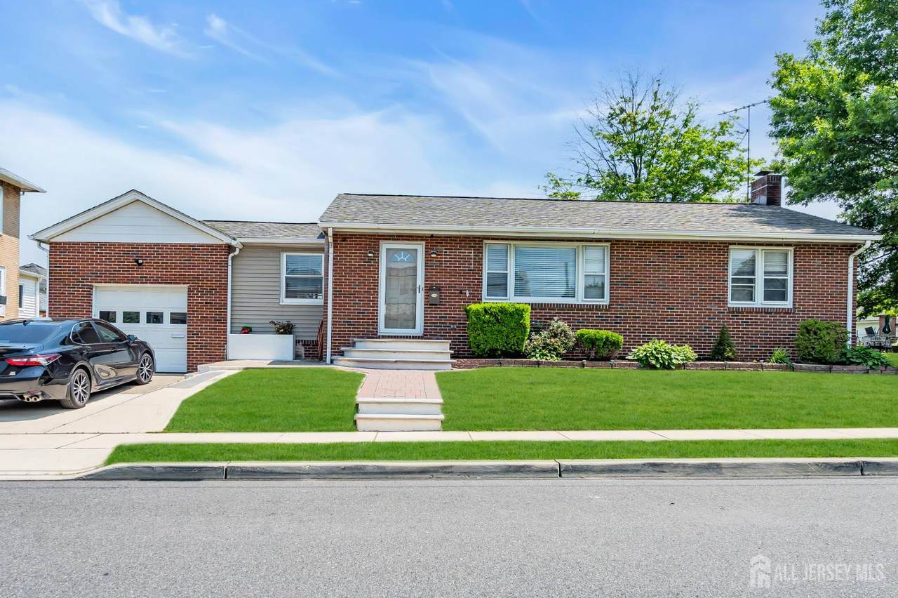 7 Oakwood Place - Photo 1