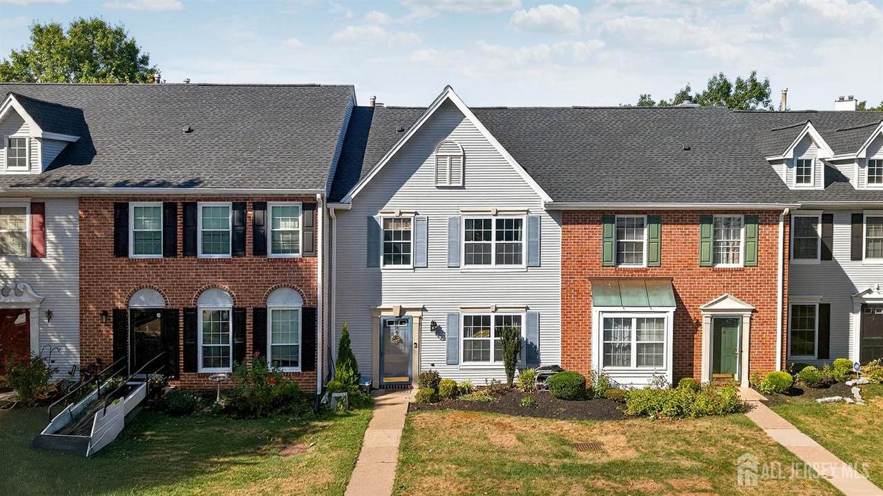 78 Albury Way - Photo 1