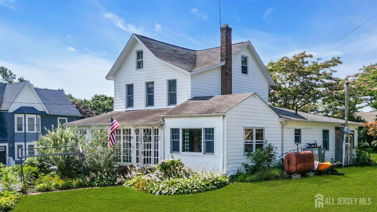 41 South Avenue - Photo 1