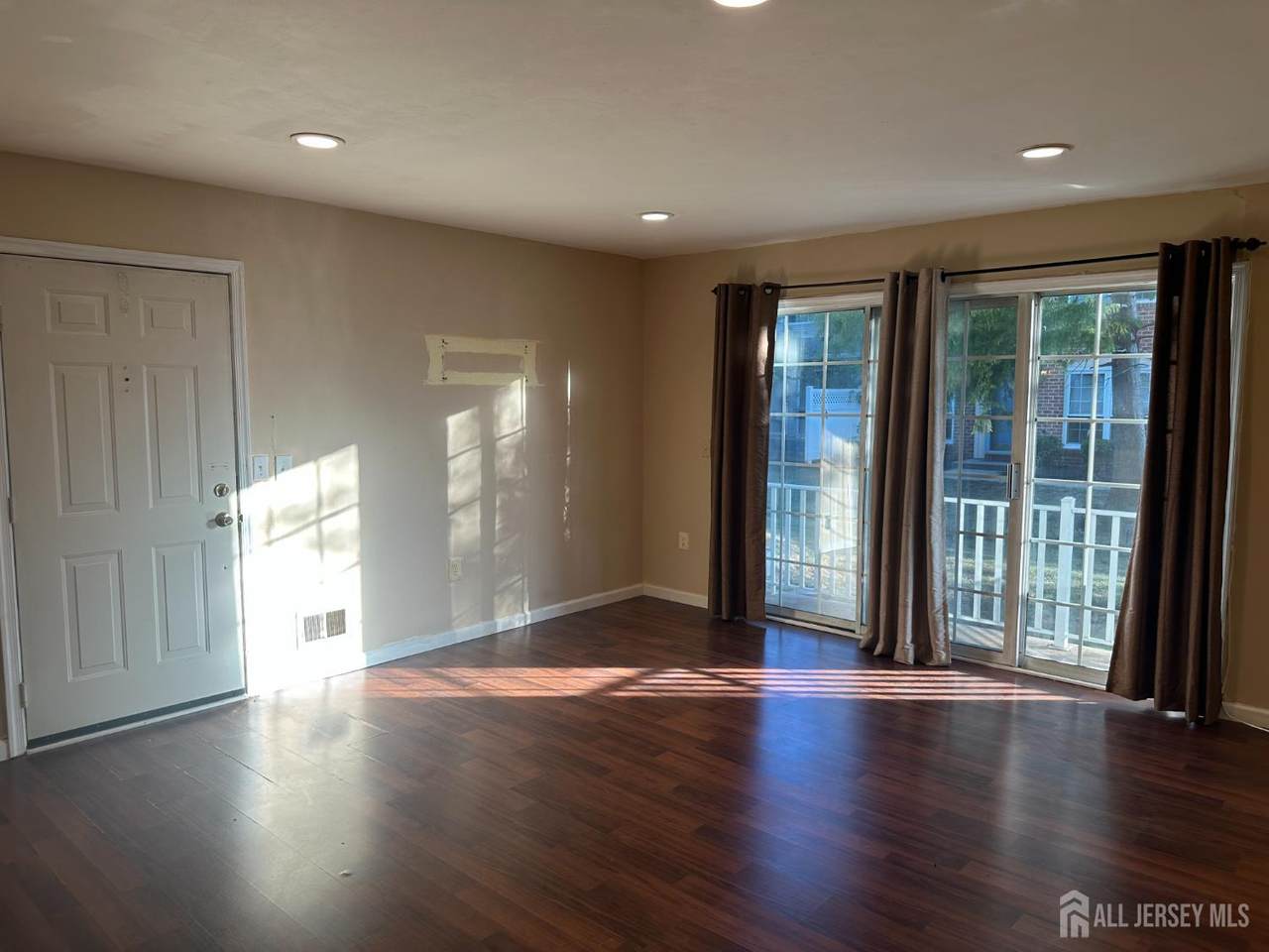 480 Witney Court - Photo 1