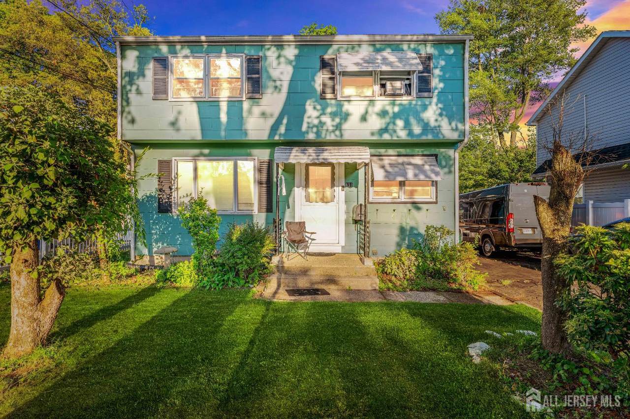 651 Fairview Avenue - Photo 1