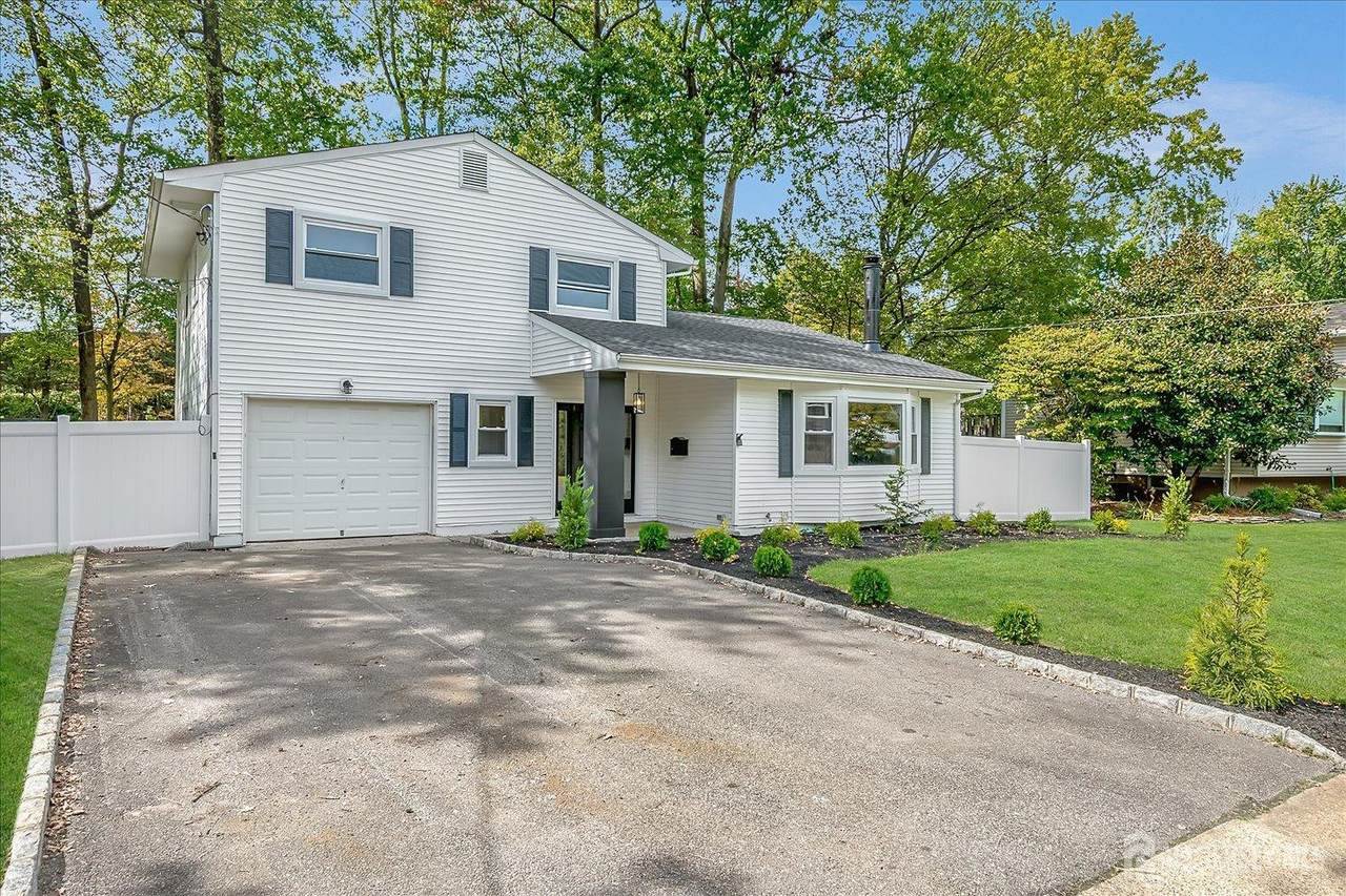 21 Lydia Lane - Photo 1