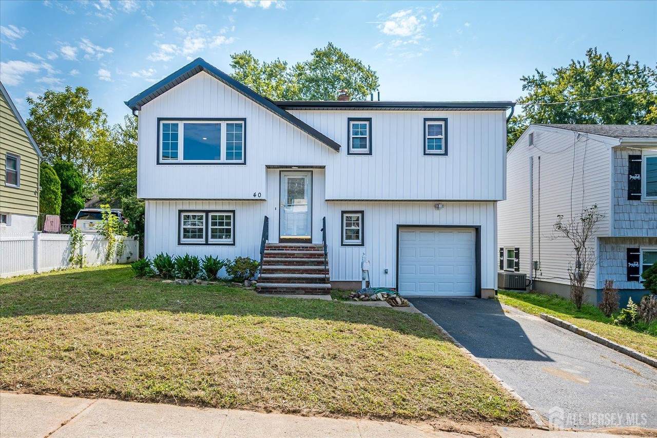 40 Brown Avenue - Photo 1