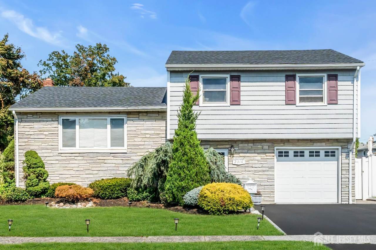 2316 Old Grove Road - Photo 1