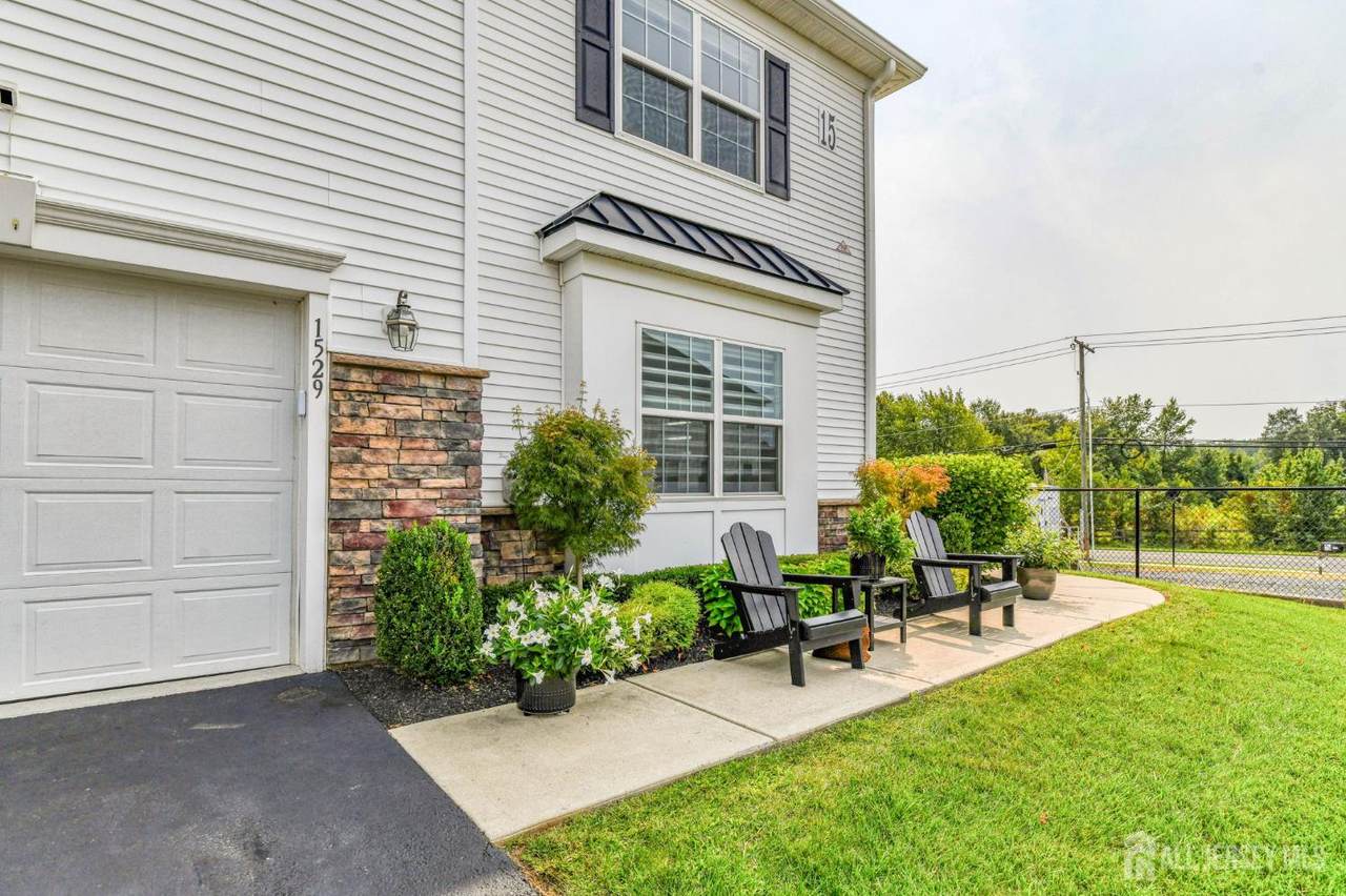 1529 Paxton Lane - Photo 1