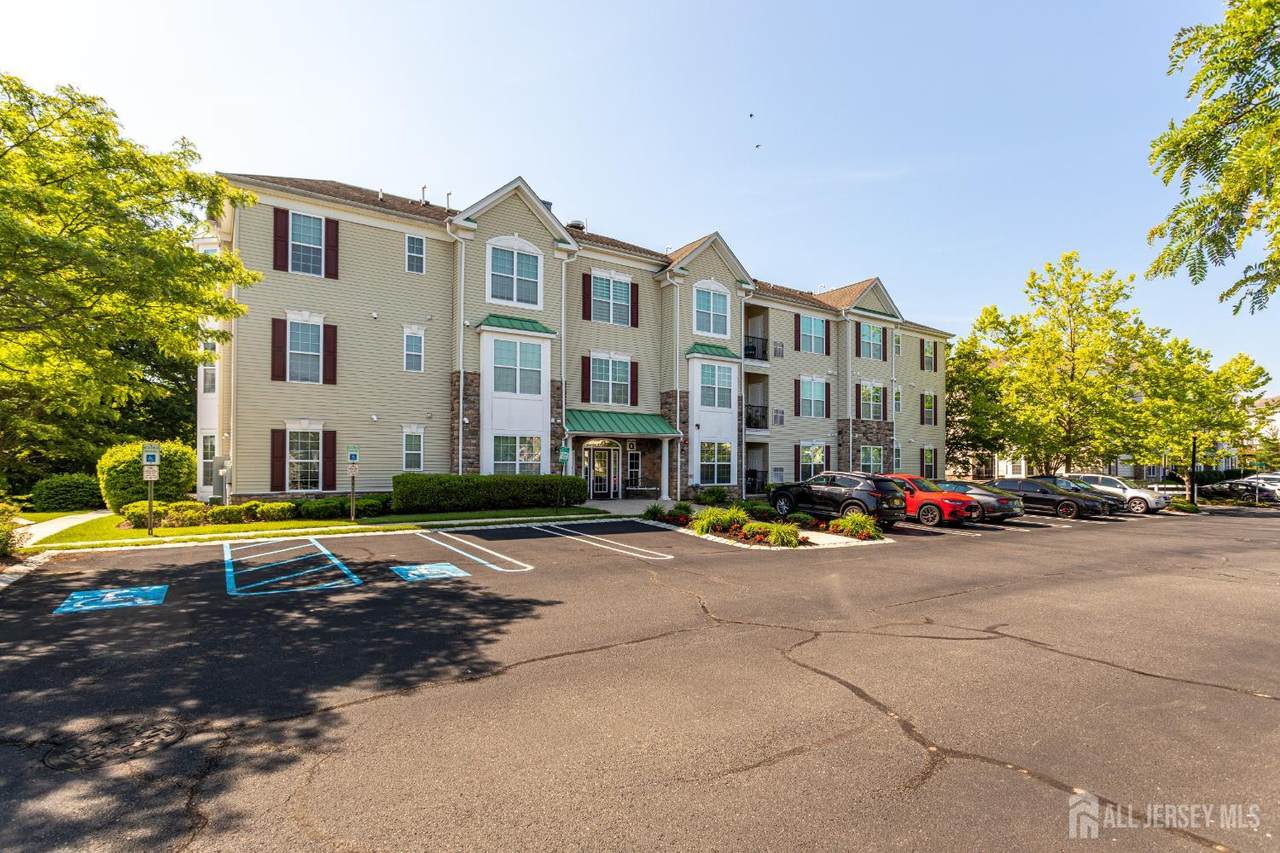 40 Azalea Drive - Photo 1