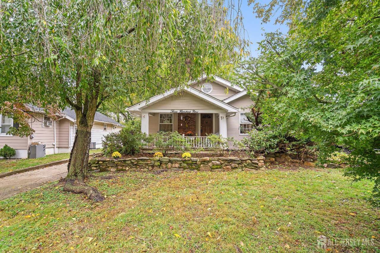 309 Lincoln Avenue - Photo 1