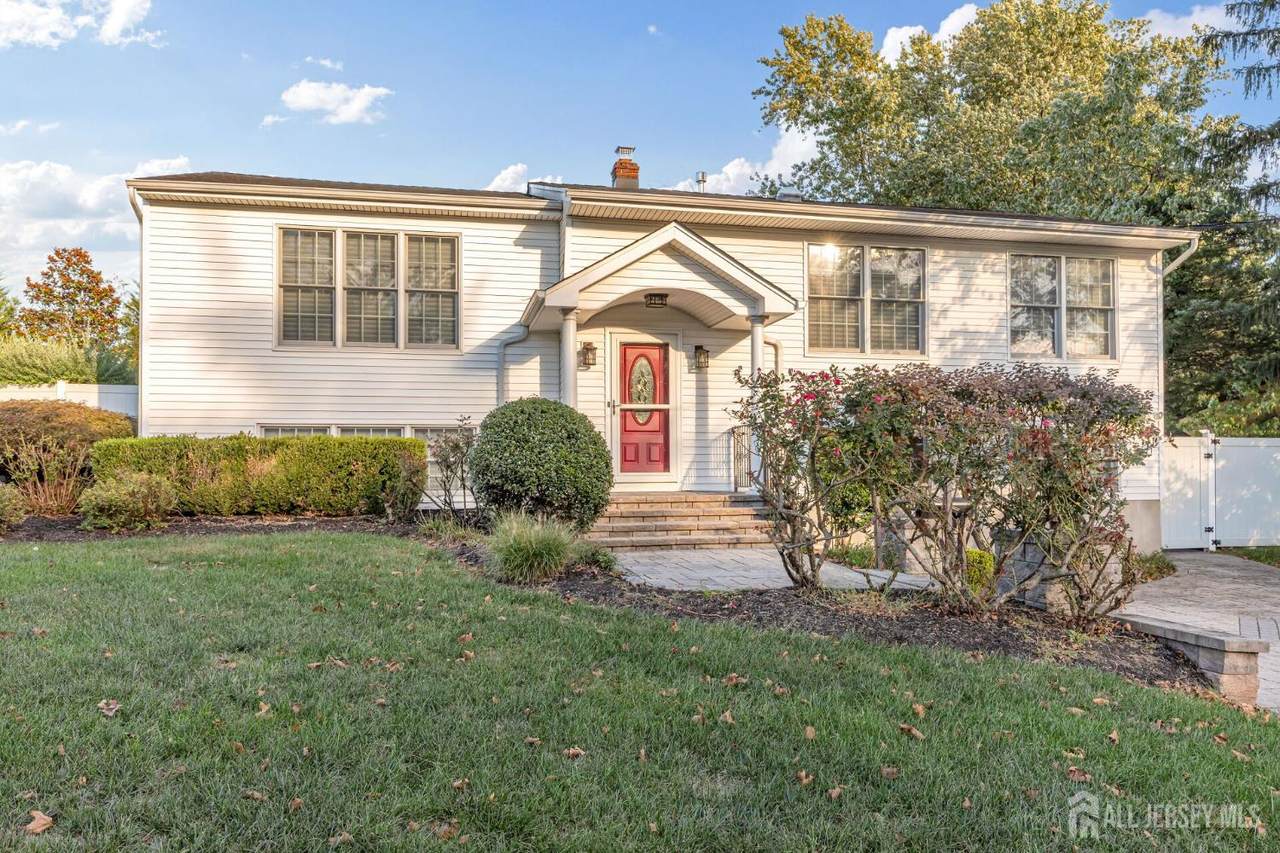 1 Kingsbridge Road - Photo 1