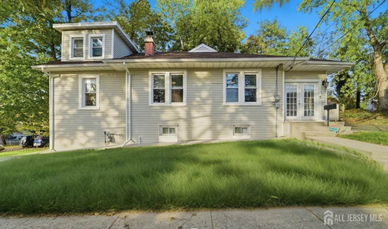 2 Metuchen Avenue - Photo 1