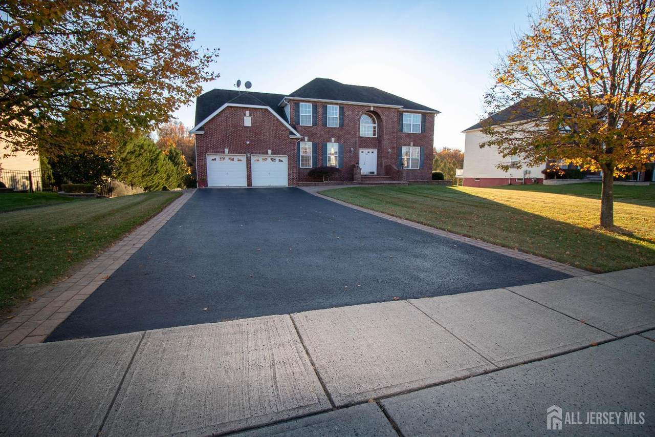 28 Stanley Drive - Photo 1