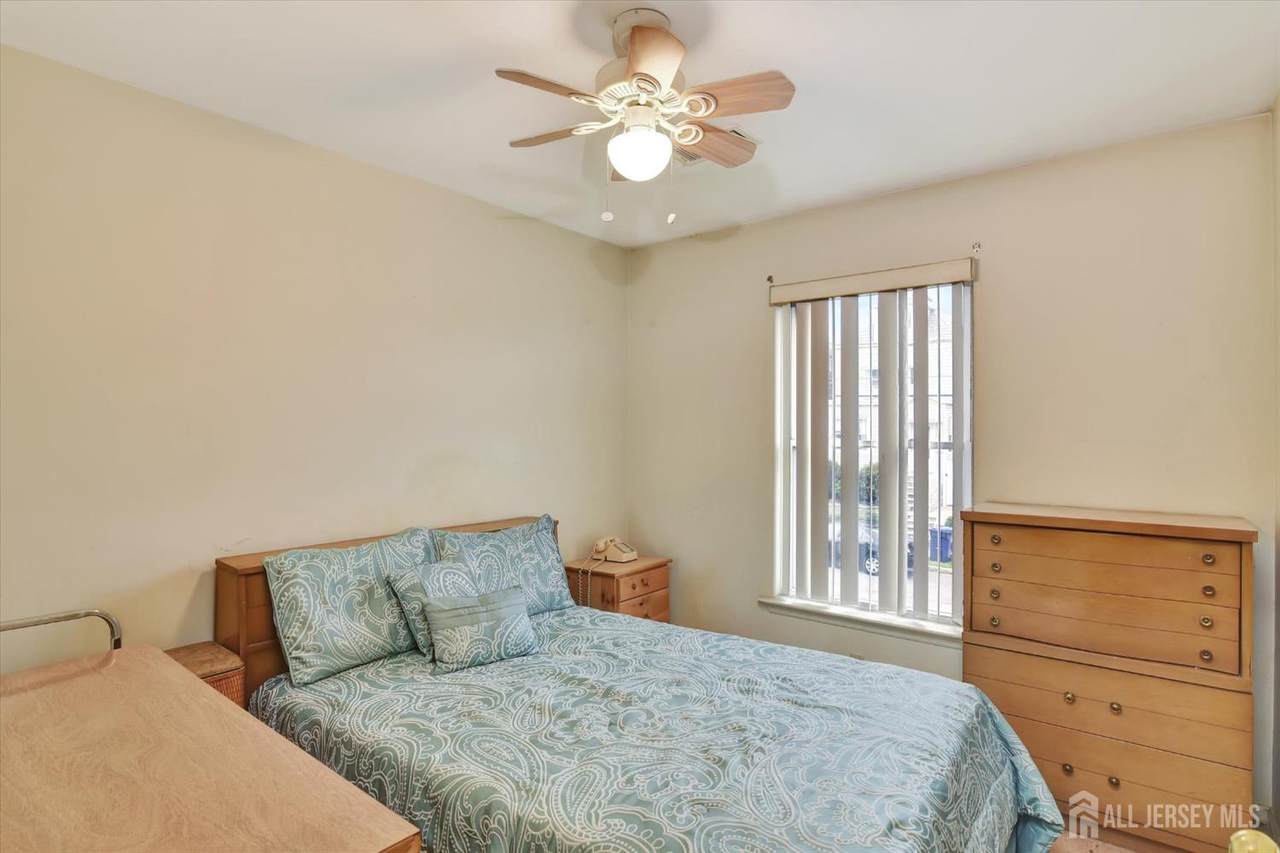 389 Jeffries Street - Photo 1