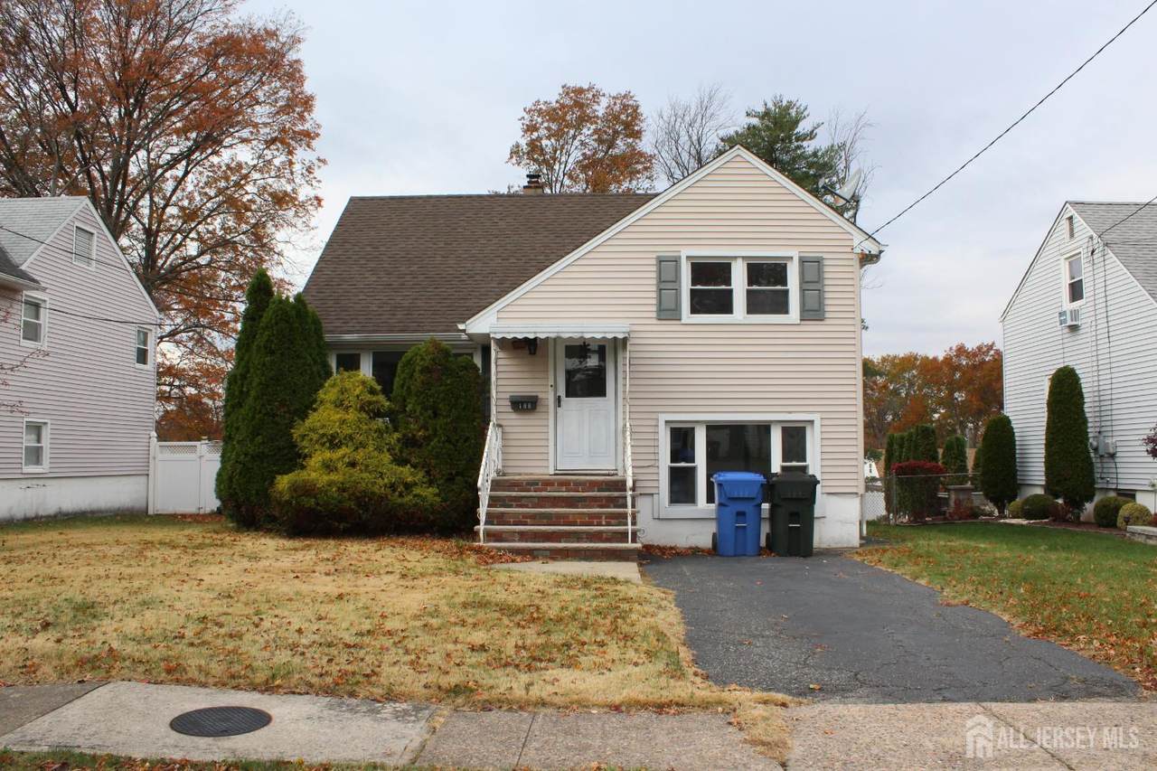 188 Bloomfield Avenue - Photo 1