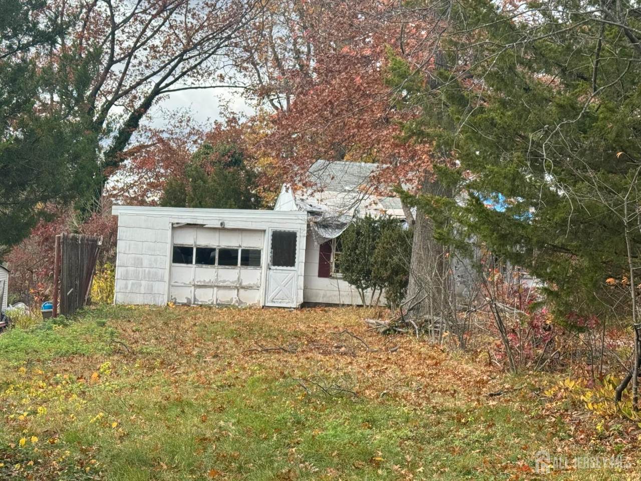 71 Elm Avenue - Photo 1