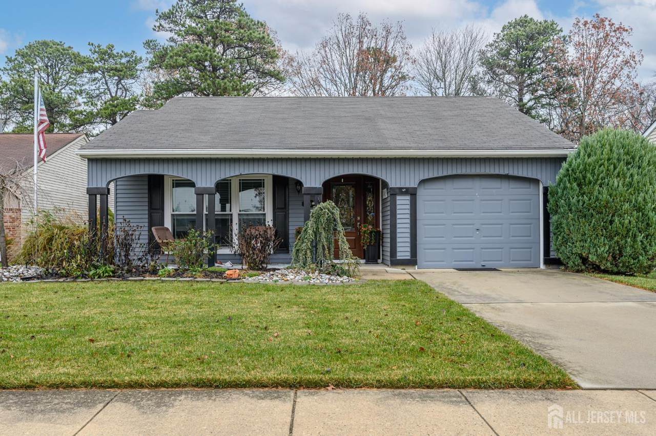 20 Buxton Court - Photo 1