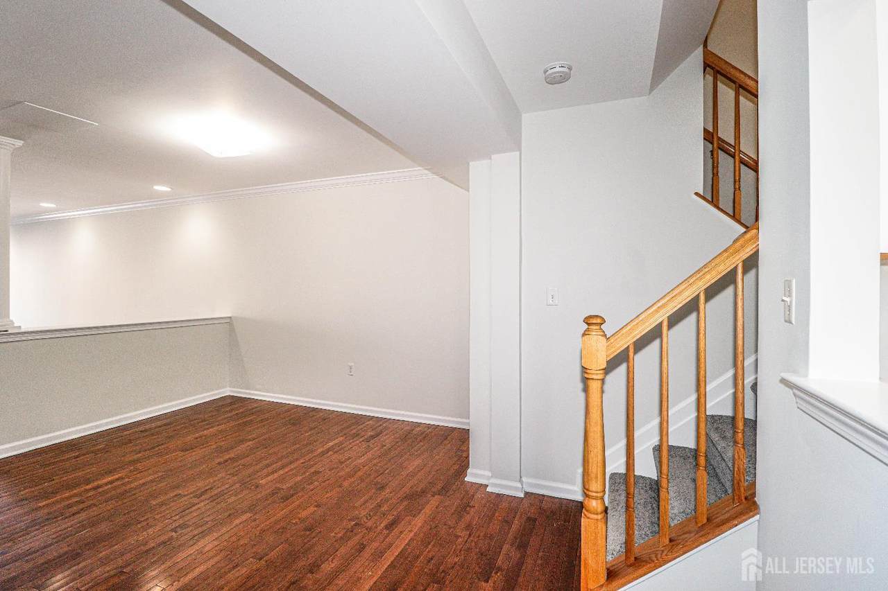 105 Adamecs Way - Photo 1