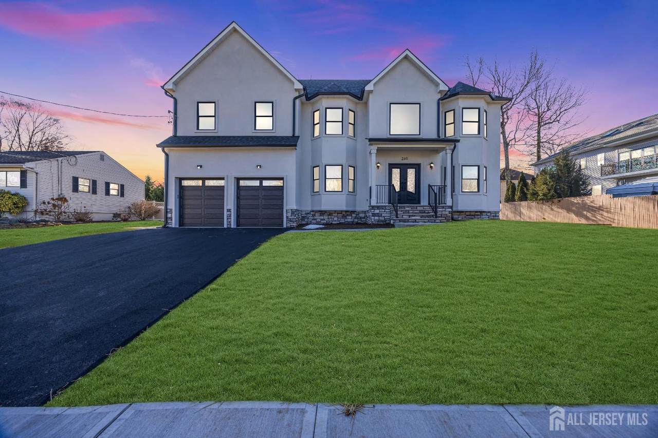 265 Prescott Avenue - Photo 1