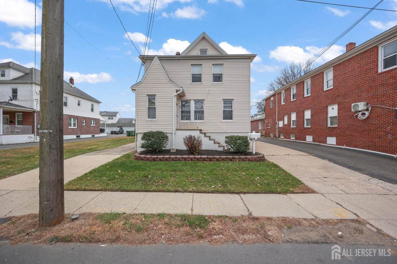 608 Main Street - Photo 1