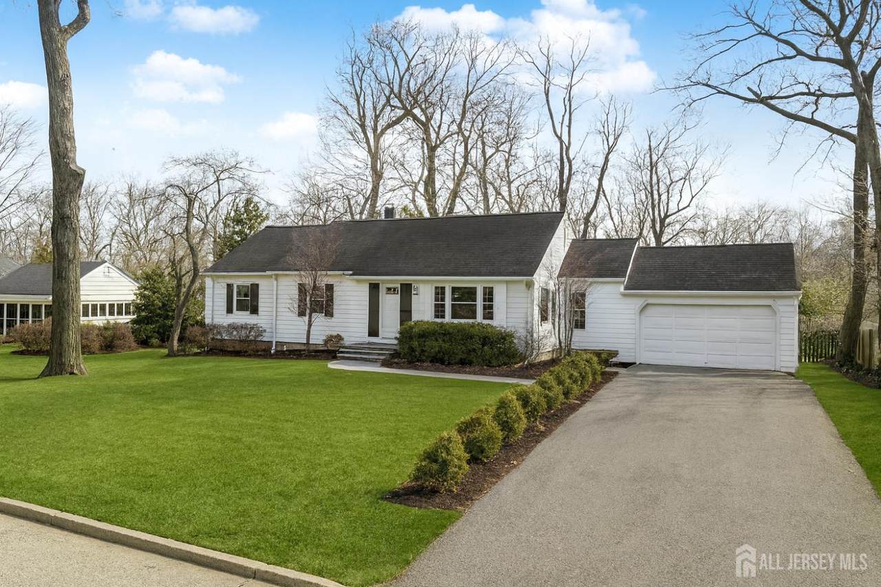 64 Pennington Road - Photo 1