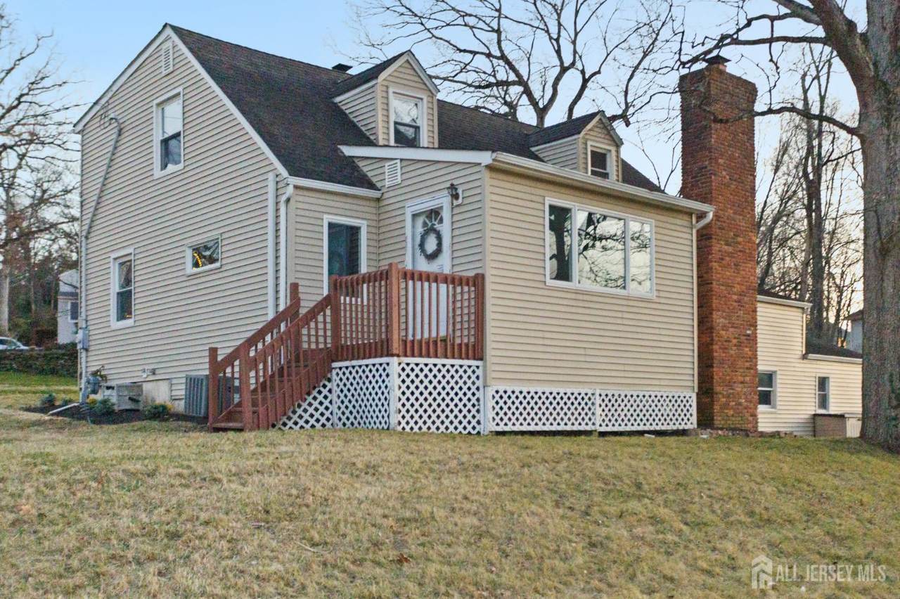 83 Mountain Boulevard - Photo 1