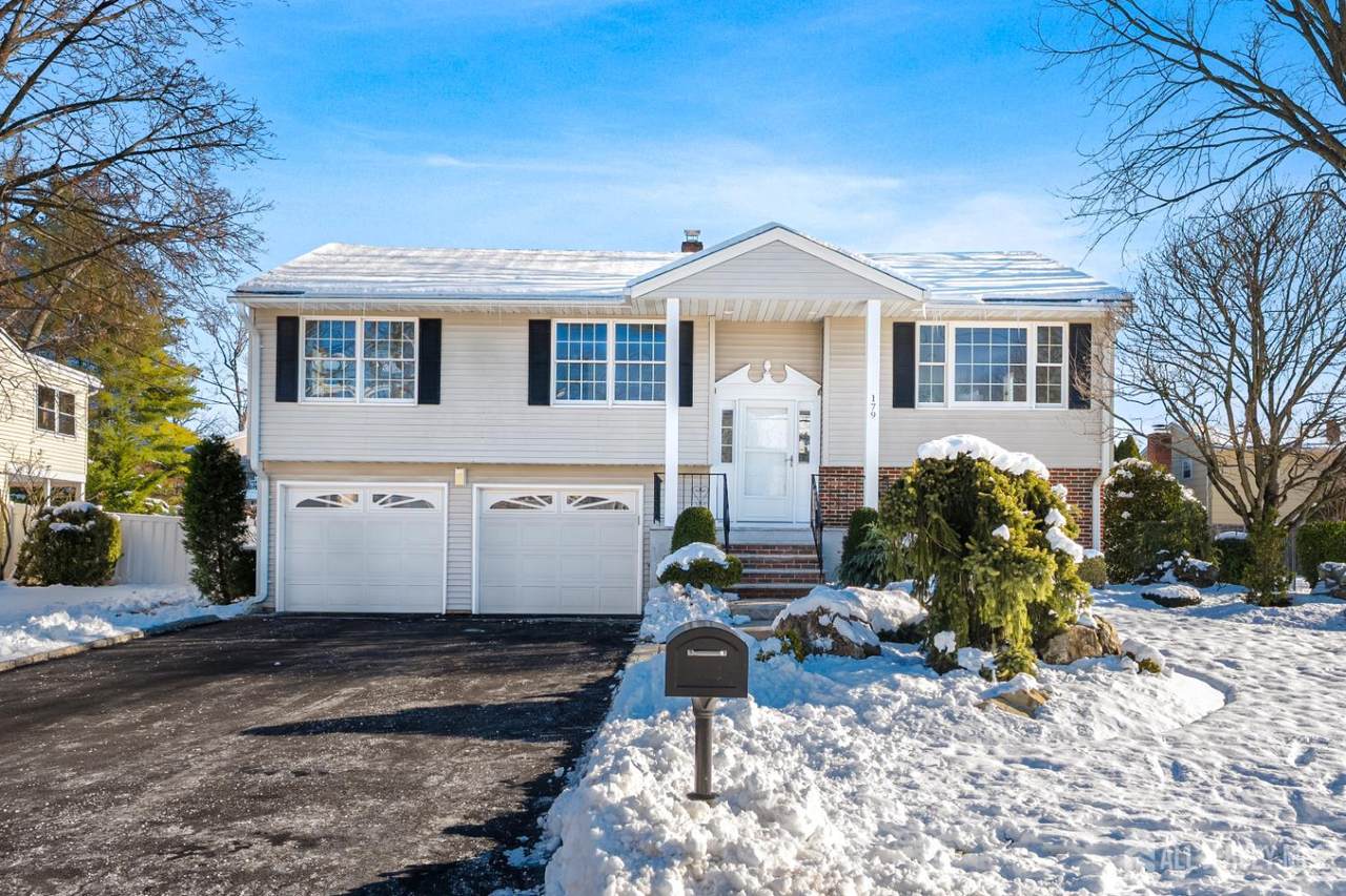 179 Fleet Avenue - Photo 1