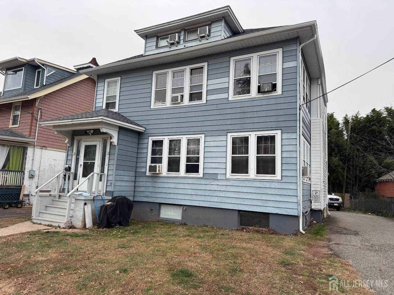 312 N 3rd Avenue - Photo 1